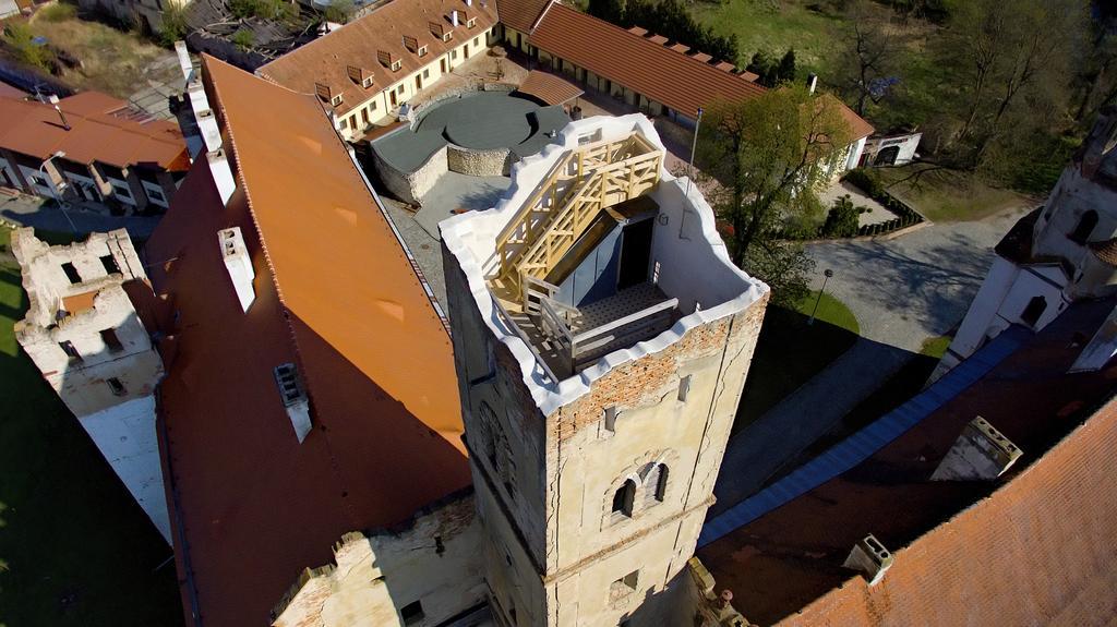 Zámecký penzion Rotunda Břeclav Esterno foto